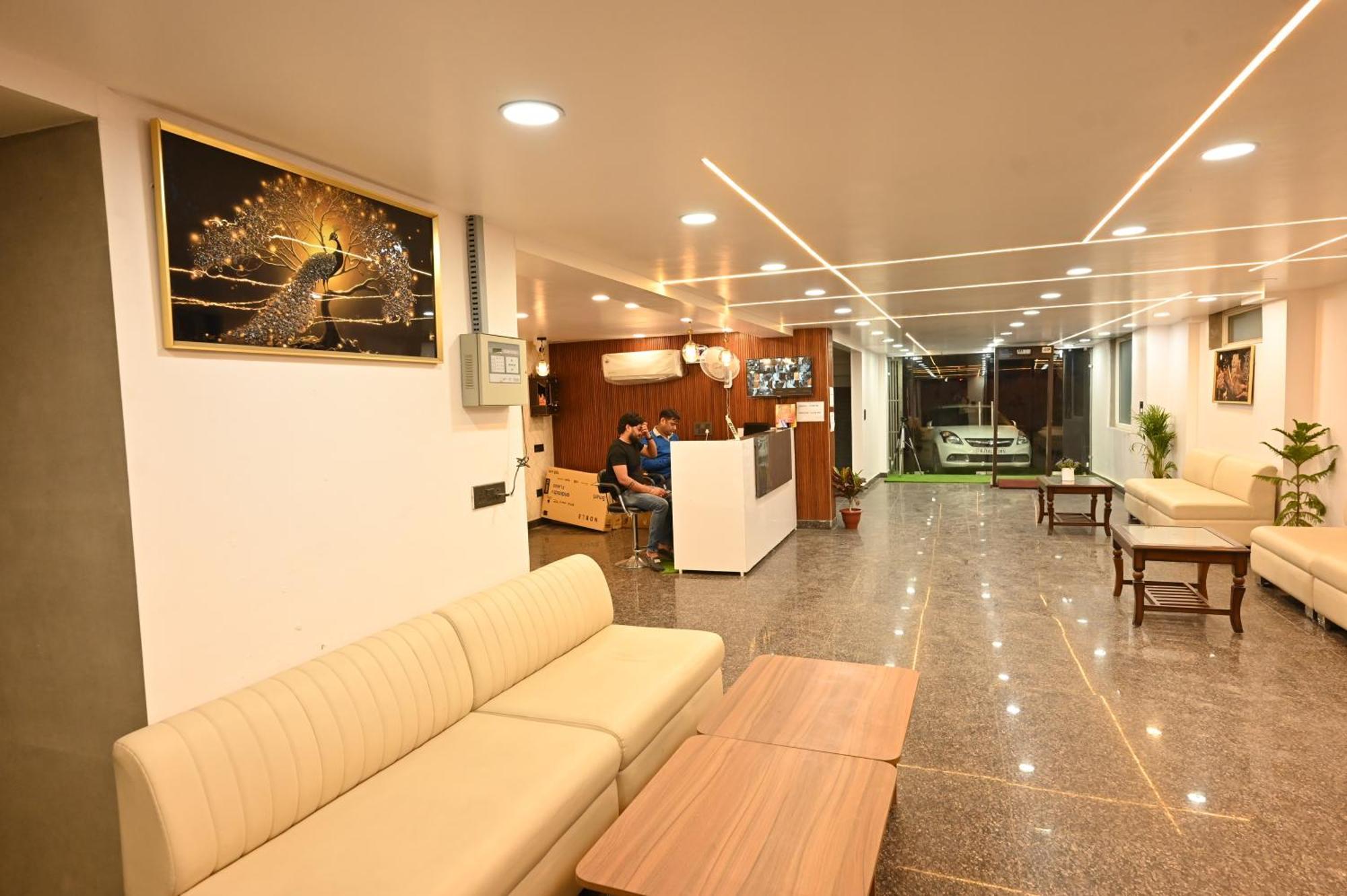 Hotel Down Town Paschim Vihar Delhi  Exterior photo
