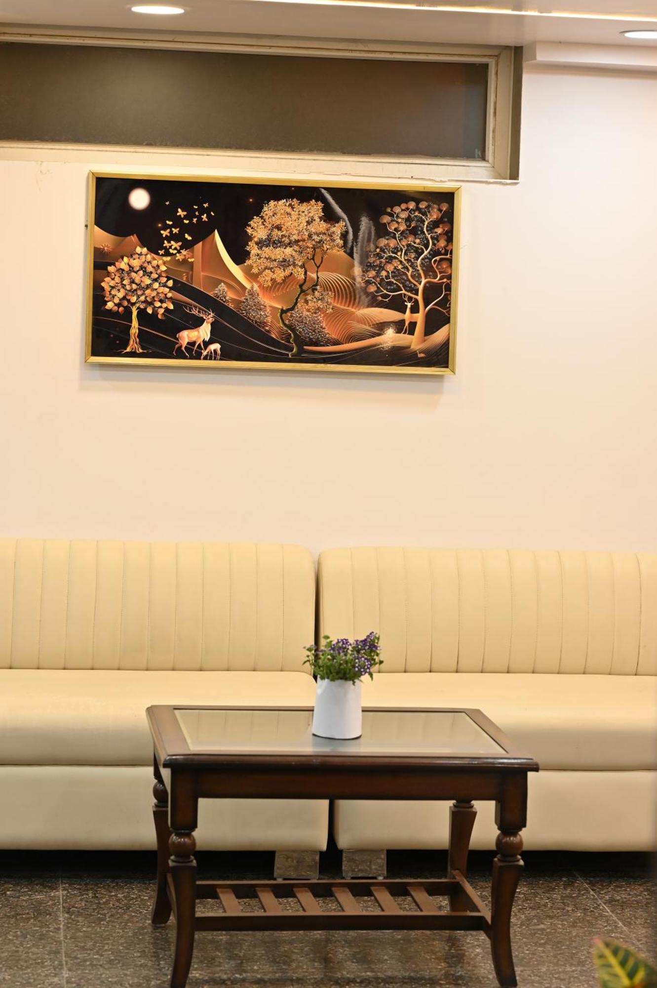 Hotel Down Town Paschim Vihar Delhi  Exterior photo