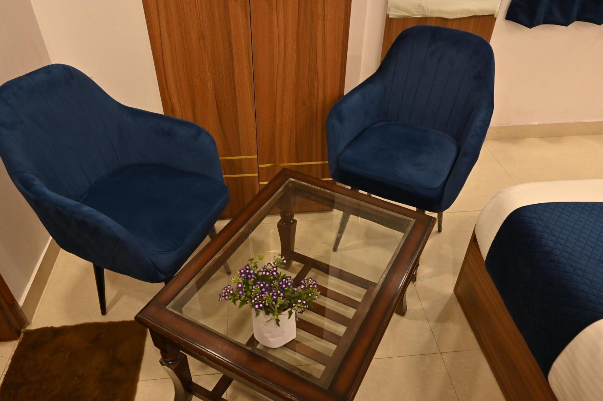 Hotel Down Town Paschim Vihar Delhi  Exterior photo
